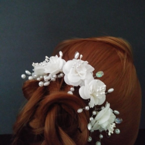 Flower and Crystal Pearl Bridal Crown / Floral Wedding Hair main image 12